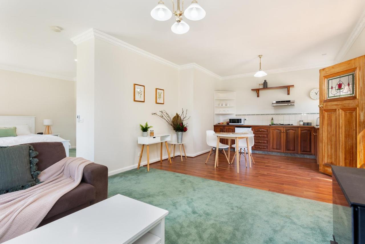 Cockatoo Cottages Buitenkant foto